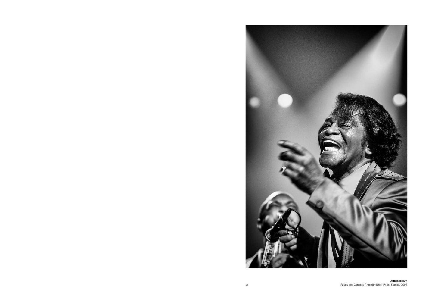 Into the Light: The Photography of JÃ¯Â¿Â½rÃ¯Â¿Â½me Brunet