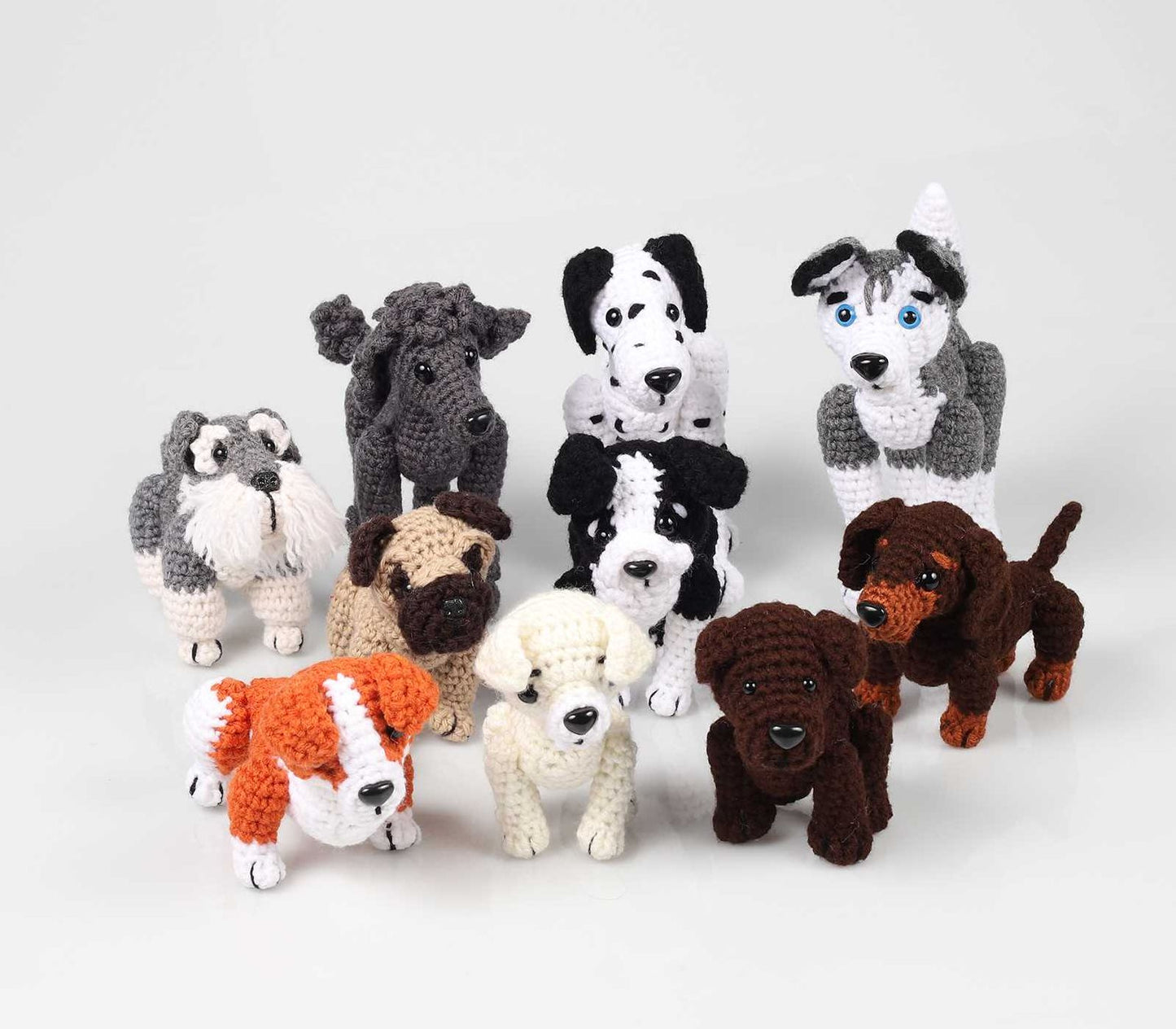 Crochet Dogs: 10 Adorable Projects for Dog Lovers