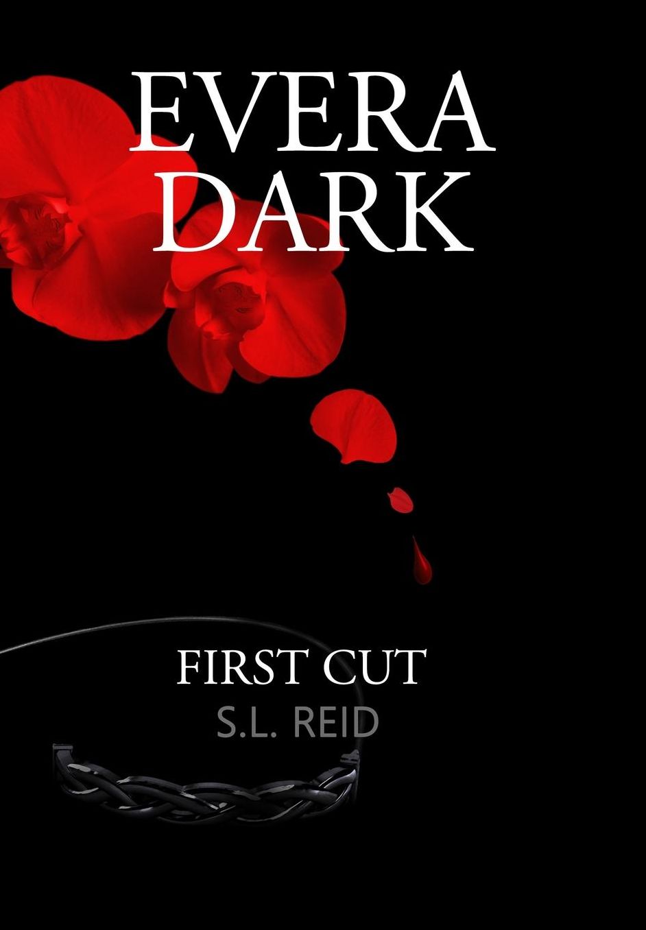 Evera Dark: First Cut