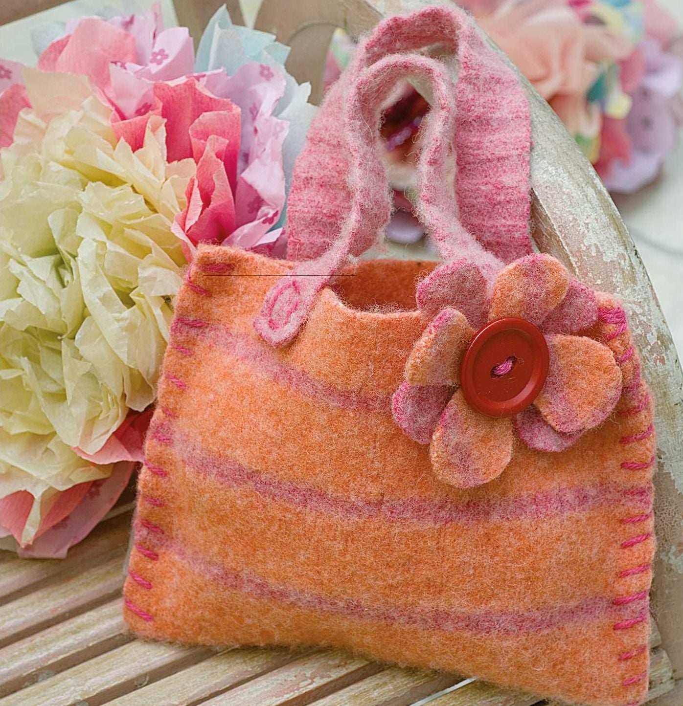 Green Crafts for Children: 35 step-by-step projects using natural, recycled, and found materials