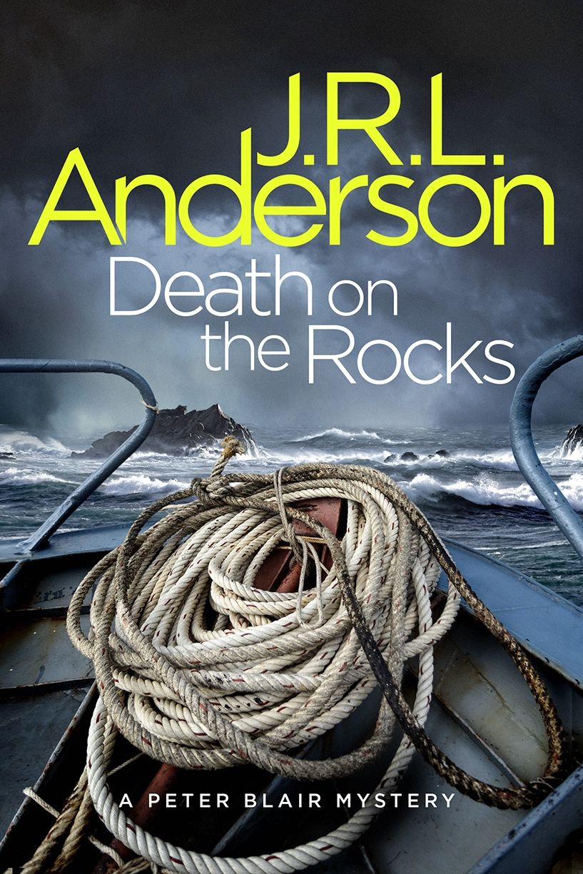 Death on the Rocks: A classic English murder mystery