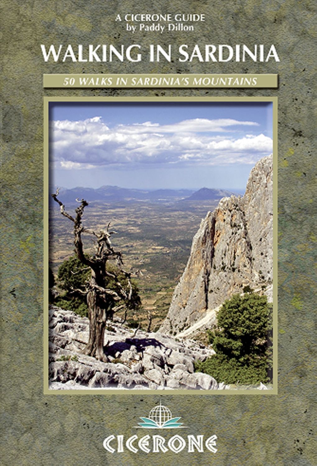 Walking in Sardinia: 50 walks in Sardinia's Mountains