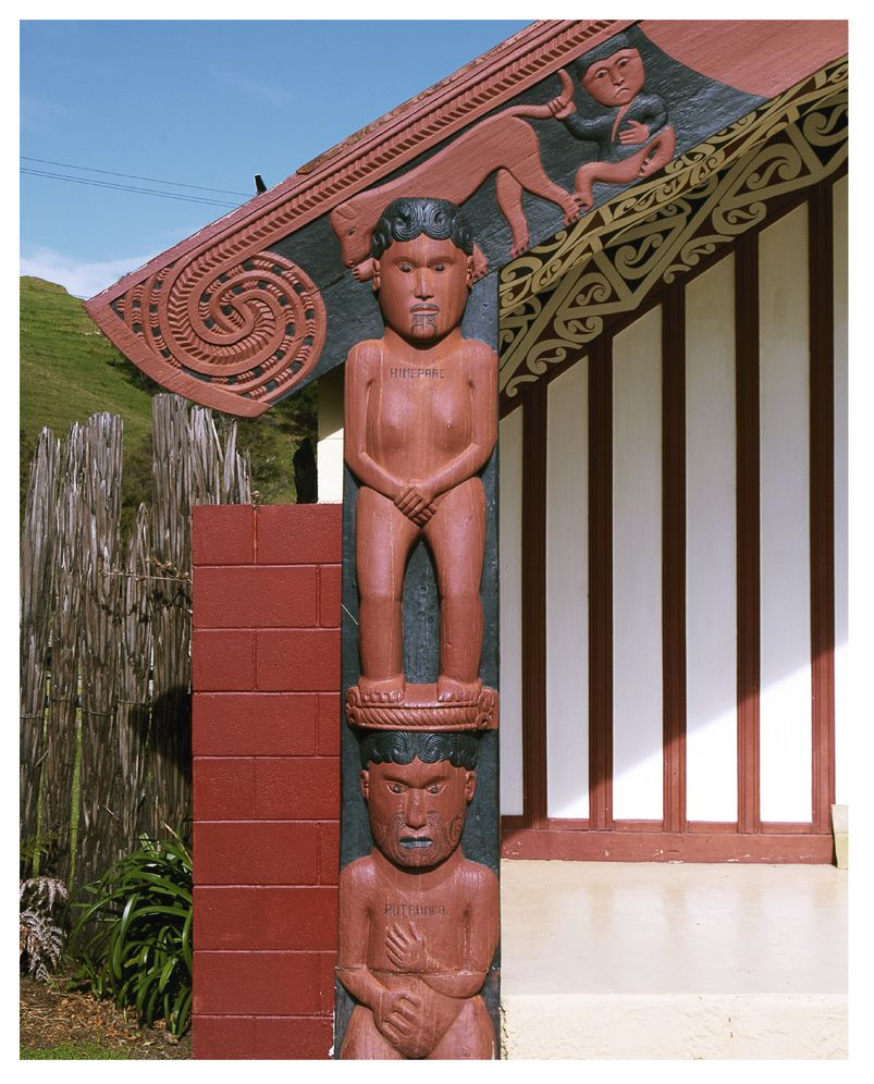 A Whakapapa of Tradition: One Hundred Years of Ngato Porou Carving, 1830-1930