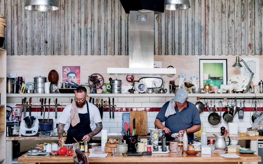 Eat Up New Zealand: Recipes and Stories