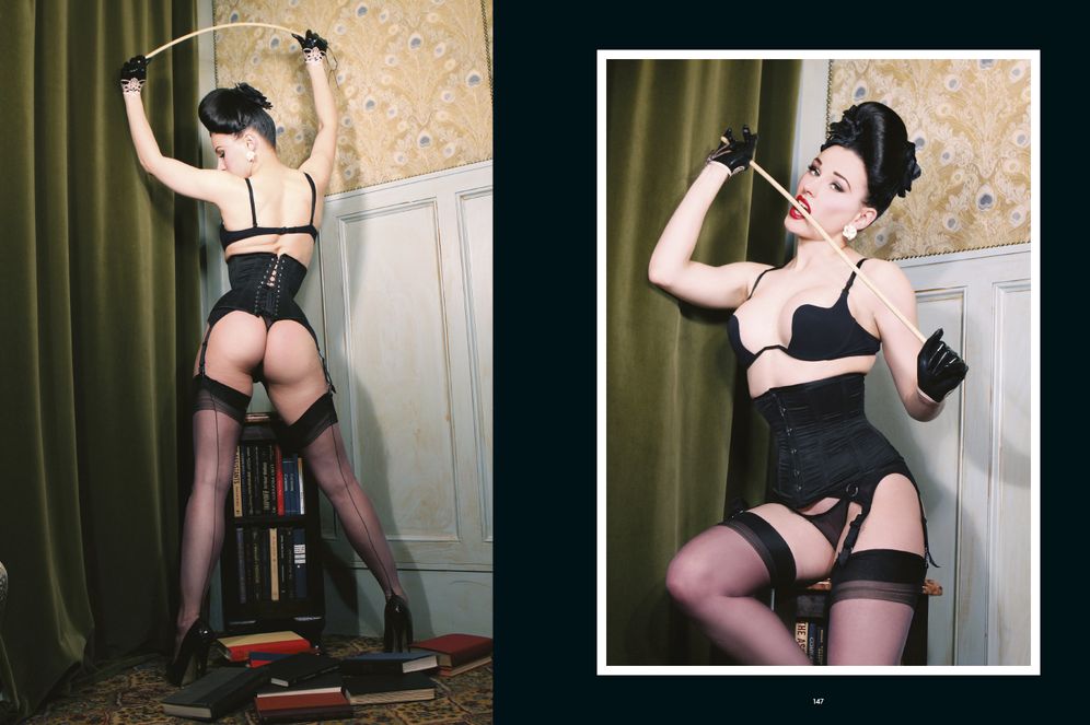 Viva Van Story's Sheer