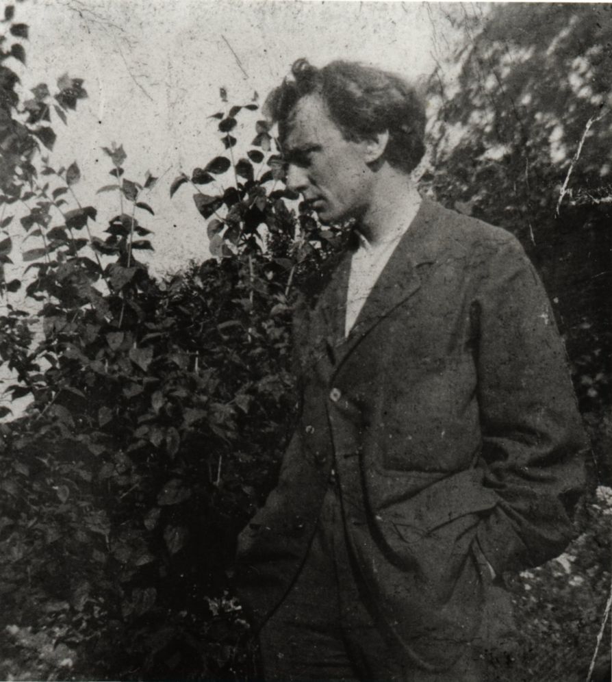Under the Same Moon: Edward Thomas and the English Lyric
