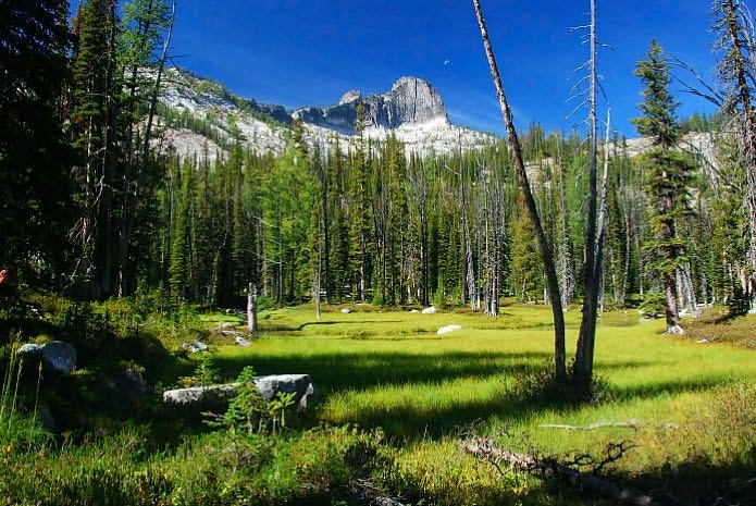 Hikes and Climbs to Bitterroot Mountain Summits