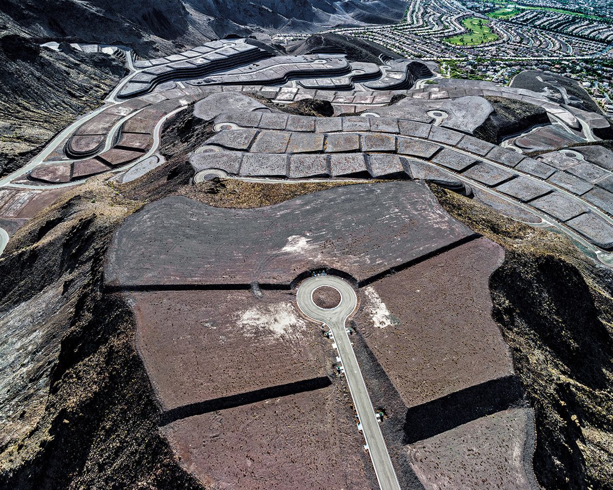 Michael Light : Lake Las Vegas/Black Mountain