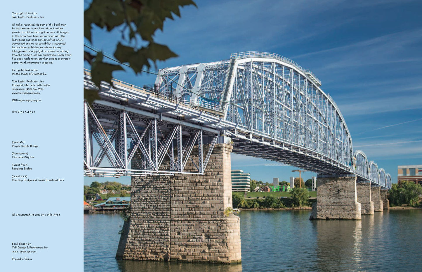 Cincinnati, OH: A Photographic Portrait