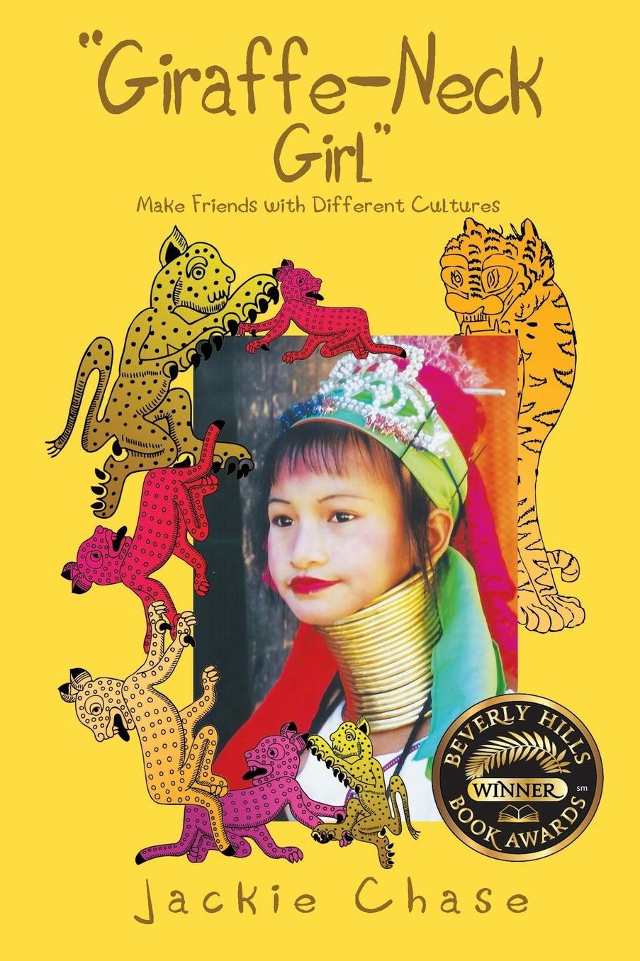 "Giraffe Neck Girl" Make Friends with Different Cultures