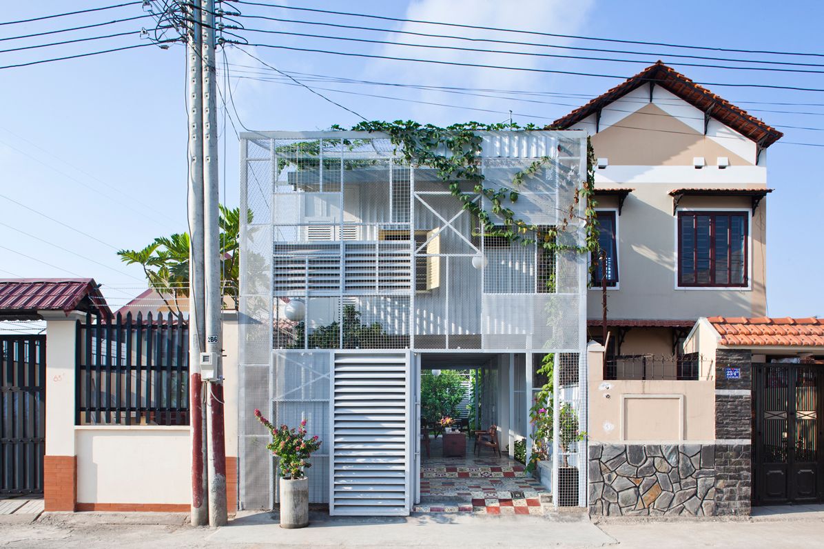 Superlight: Rethinking How Our Homes Impact the Earth