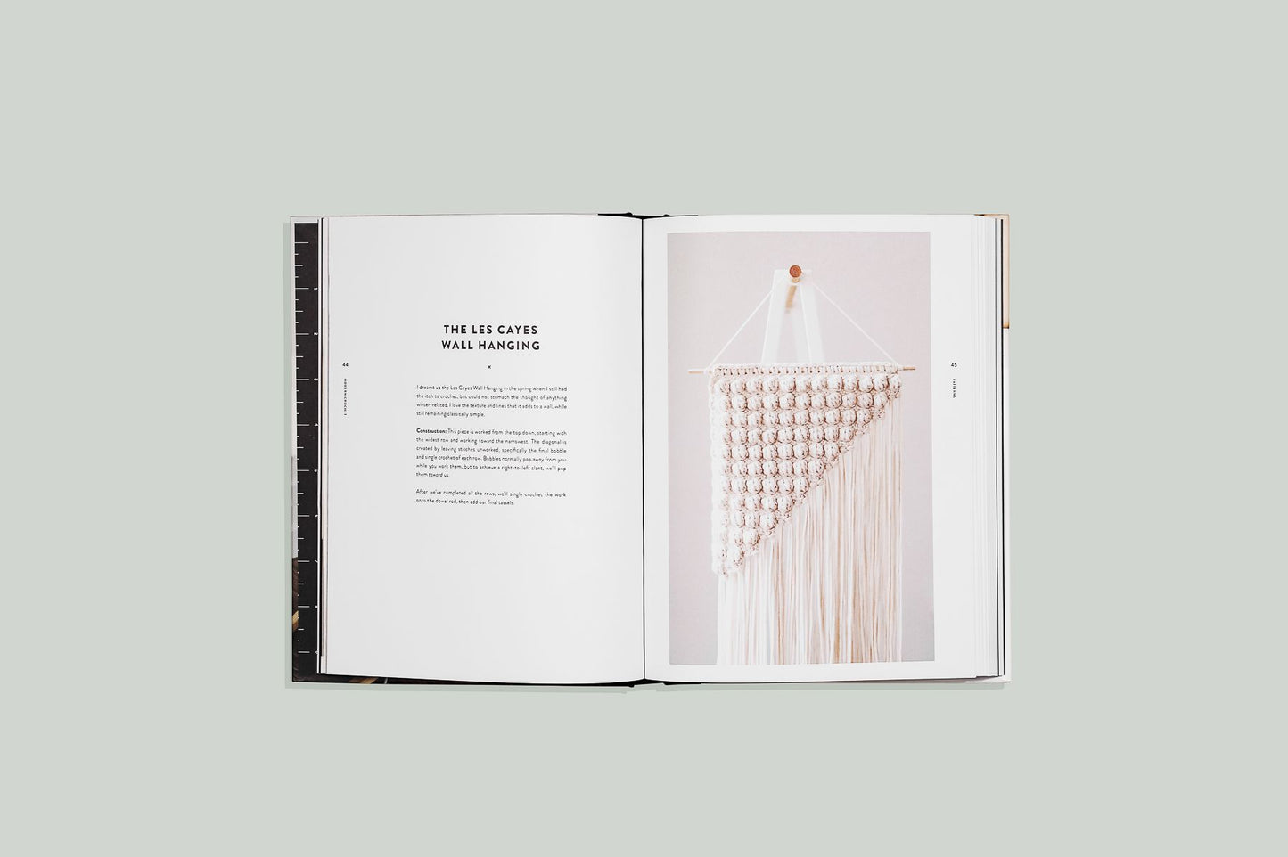 Modern Crochet : Patterns & Designs for the Minimalist Maker