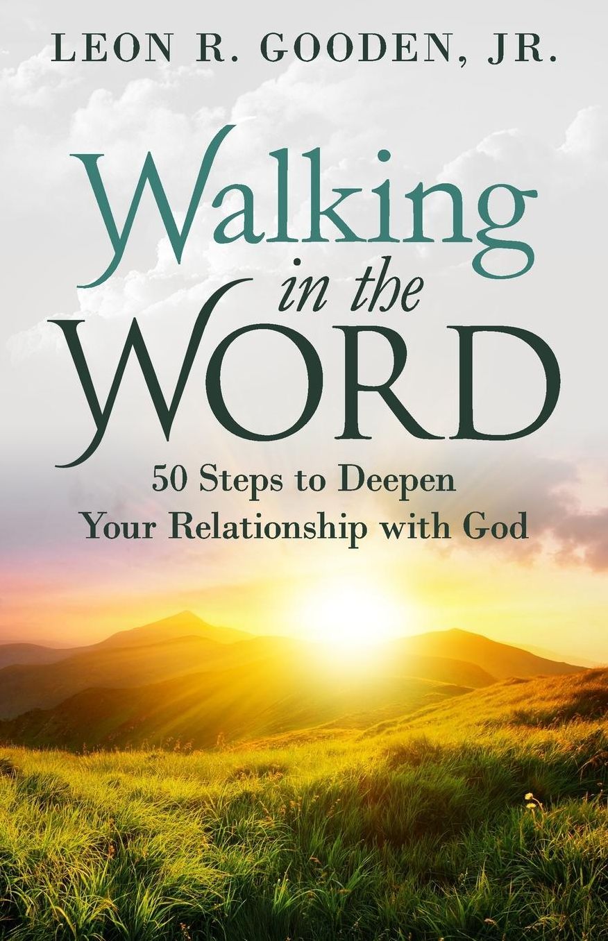 Walking in the Word: Fifty Daily Devotions to Deepen Your Relationship with God