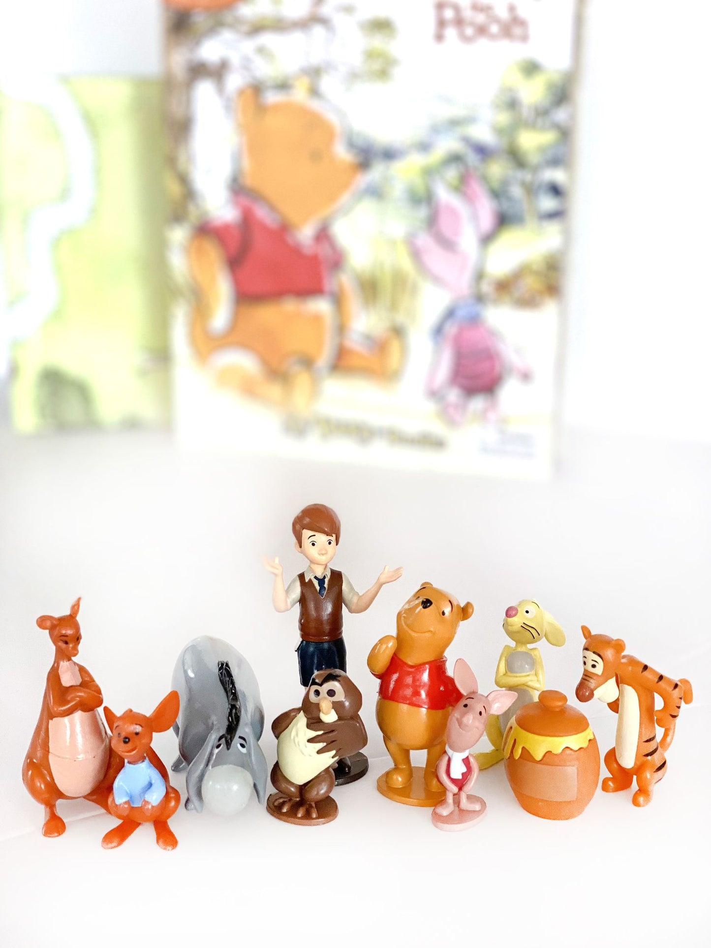 DISNEY WINNIE THE POOH MILNE MY BUSY BOOKS