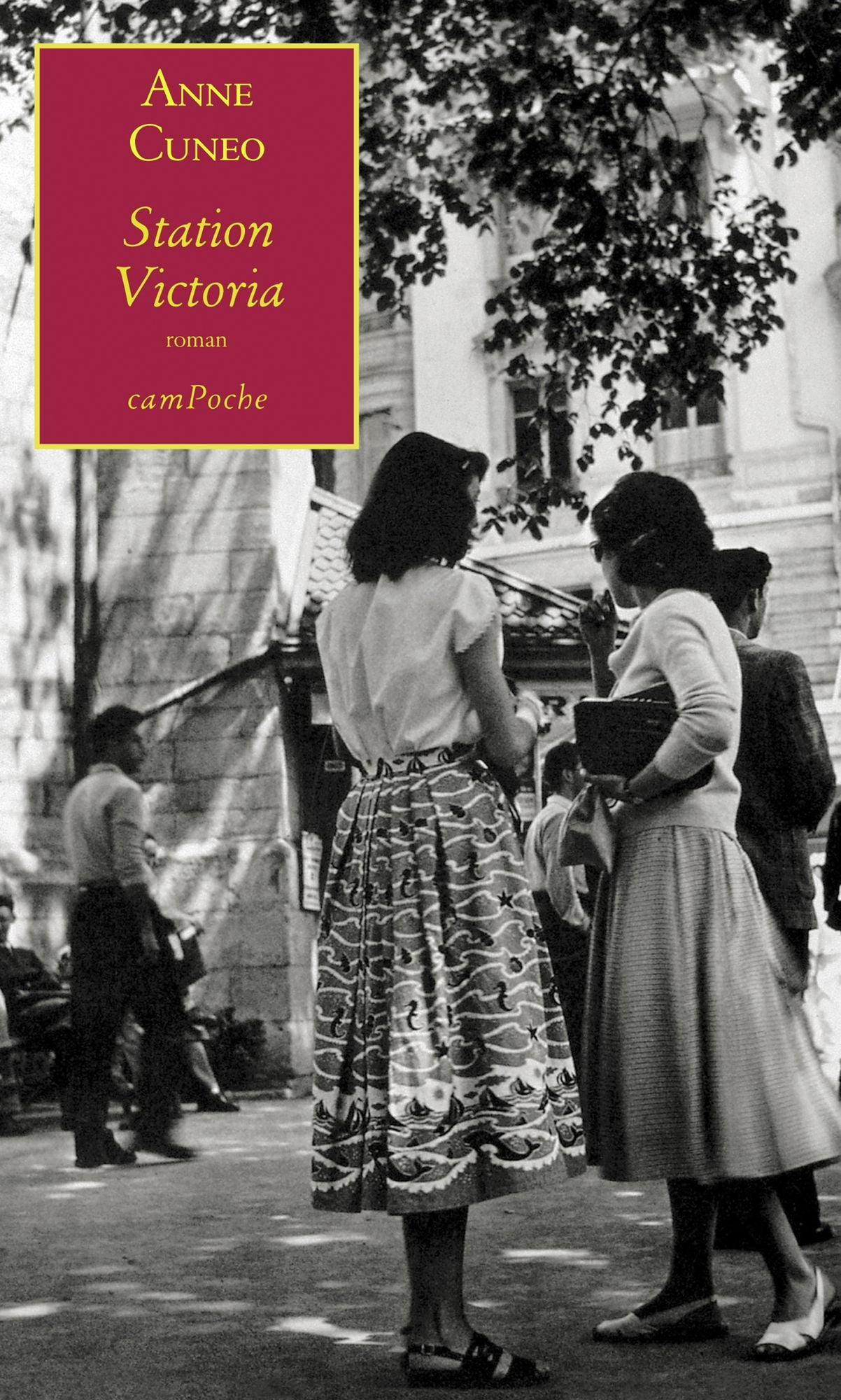 Station Victoria: Roman initatique