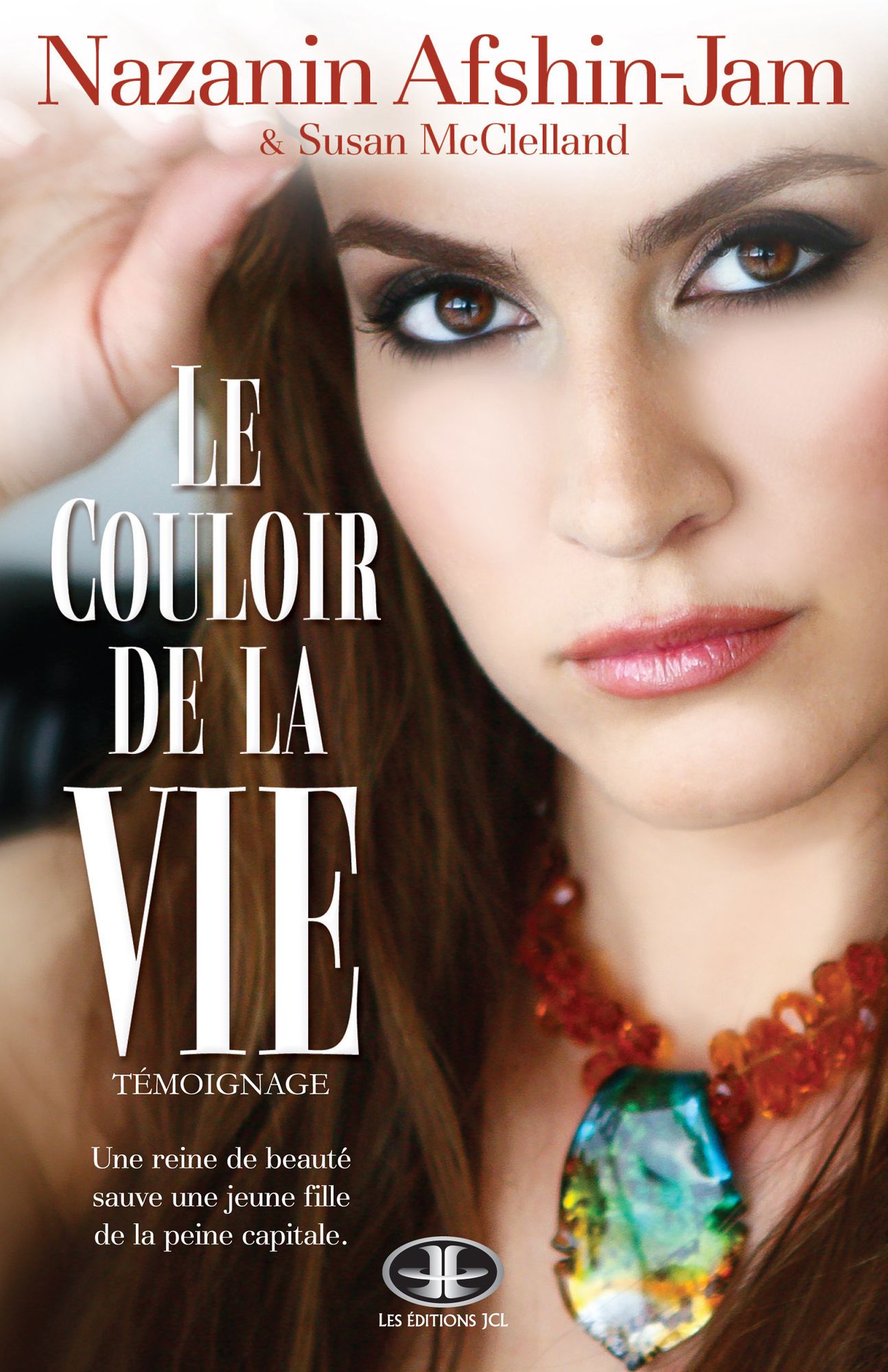 Le Couloir de la vie: Une reine de beauté sauve une jeune fille de la peine capitale.