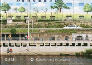 In Between I Dazwischen
