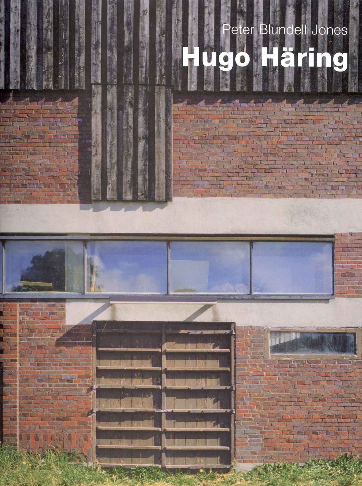 Hugo Haring: The Organic Versus the Geometric