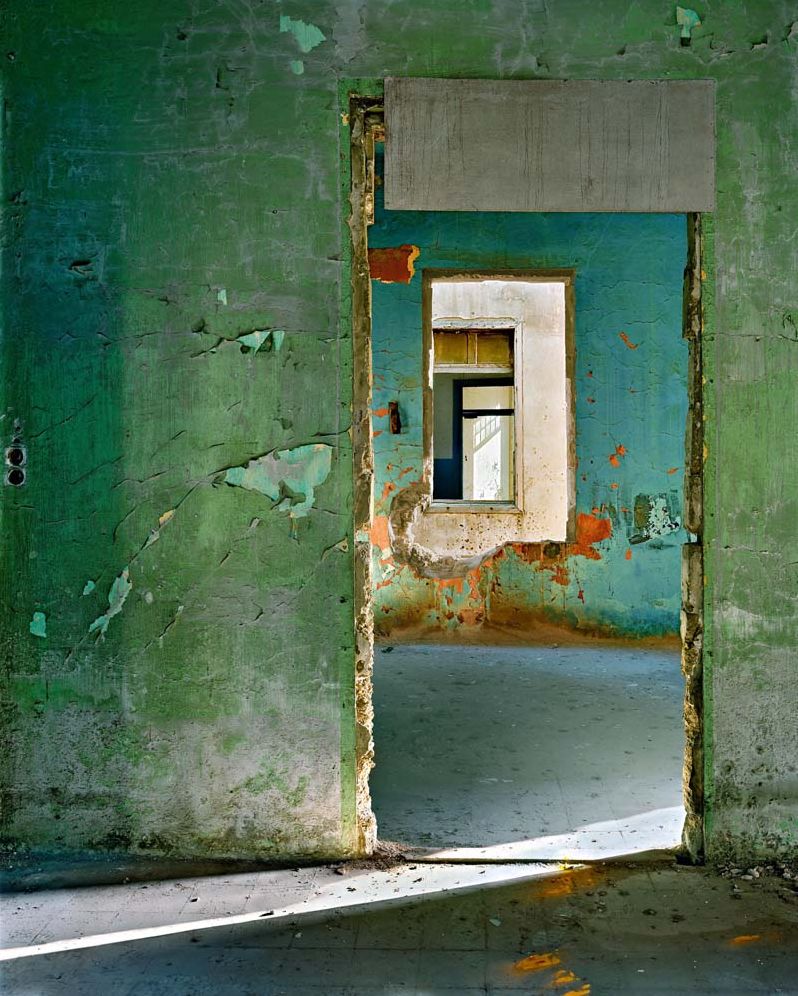 Robert Polidori: Hotel Petra