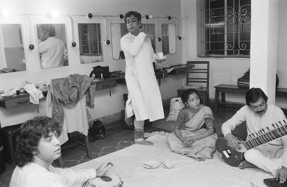 Dayanita Singh: Museum of Dance: Mother Loves to Dance