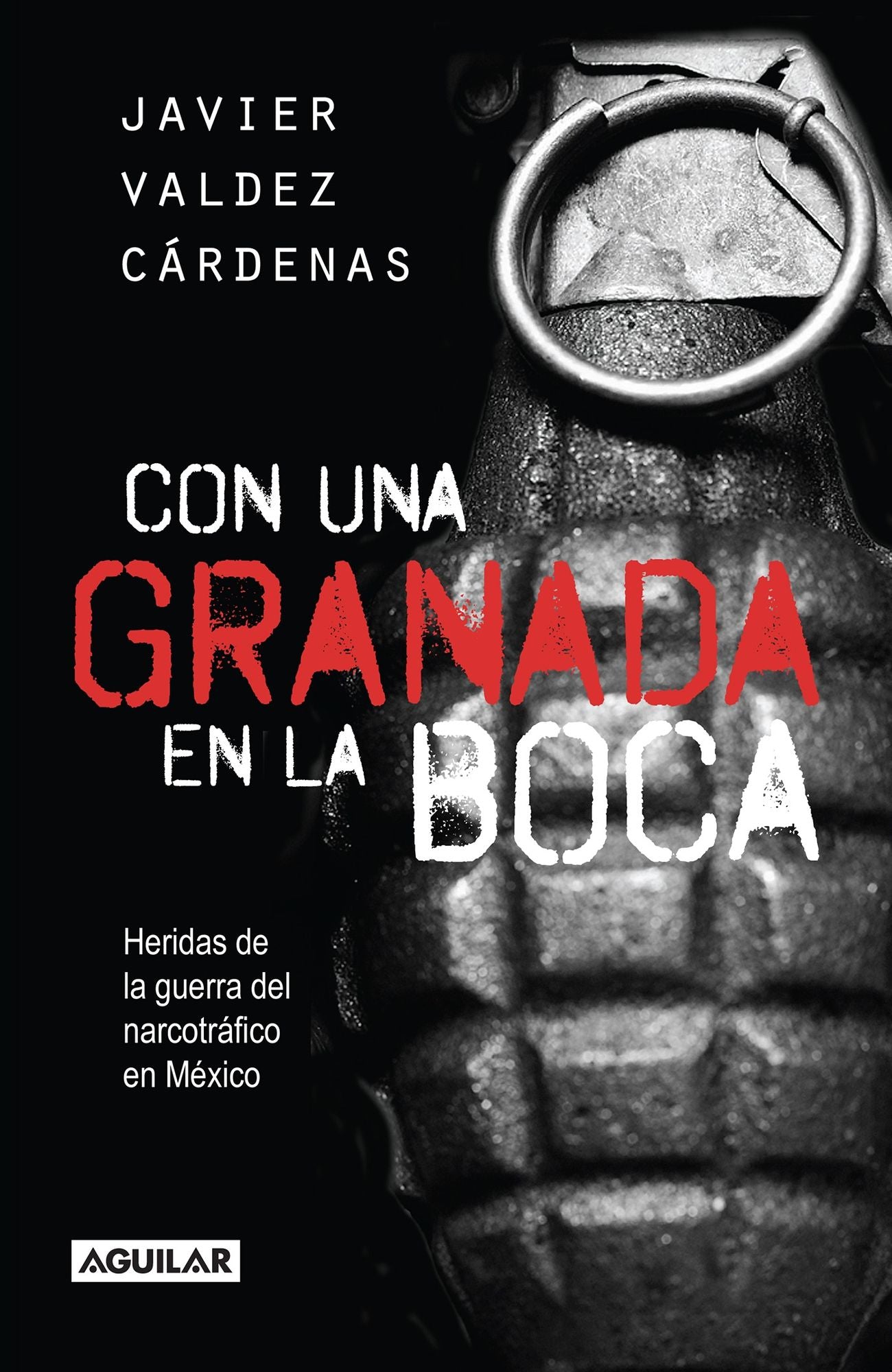 Con una granada en la boca
