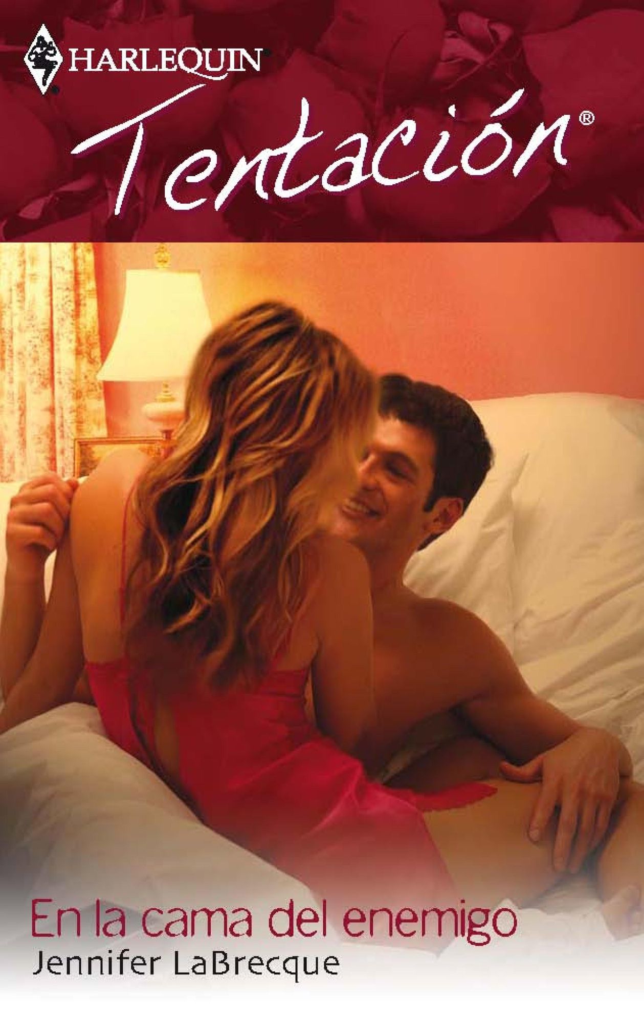 En la cama del enemigo