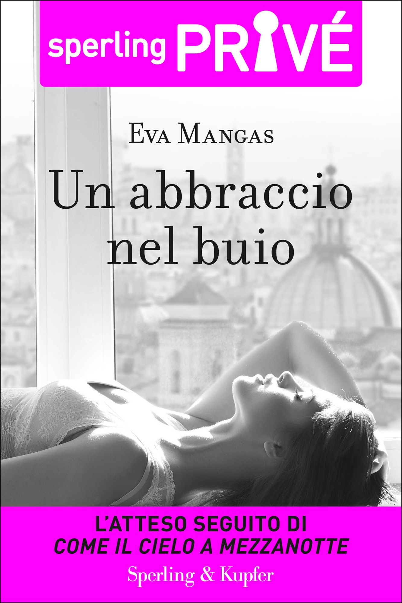 Un abbraccio nel buio - Sperling Privé
