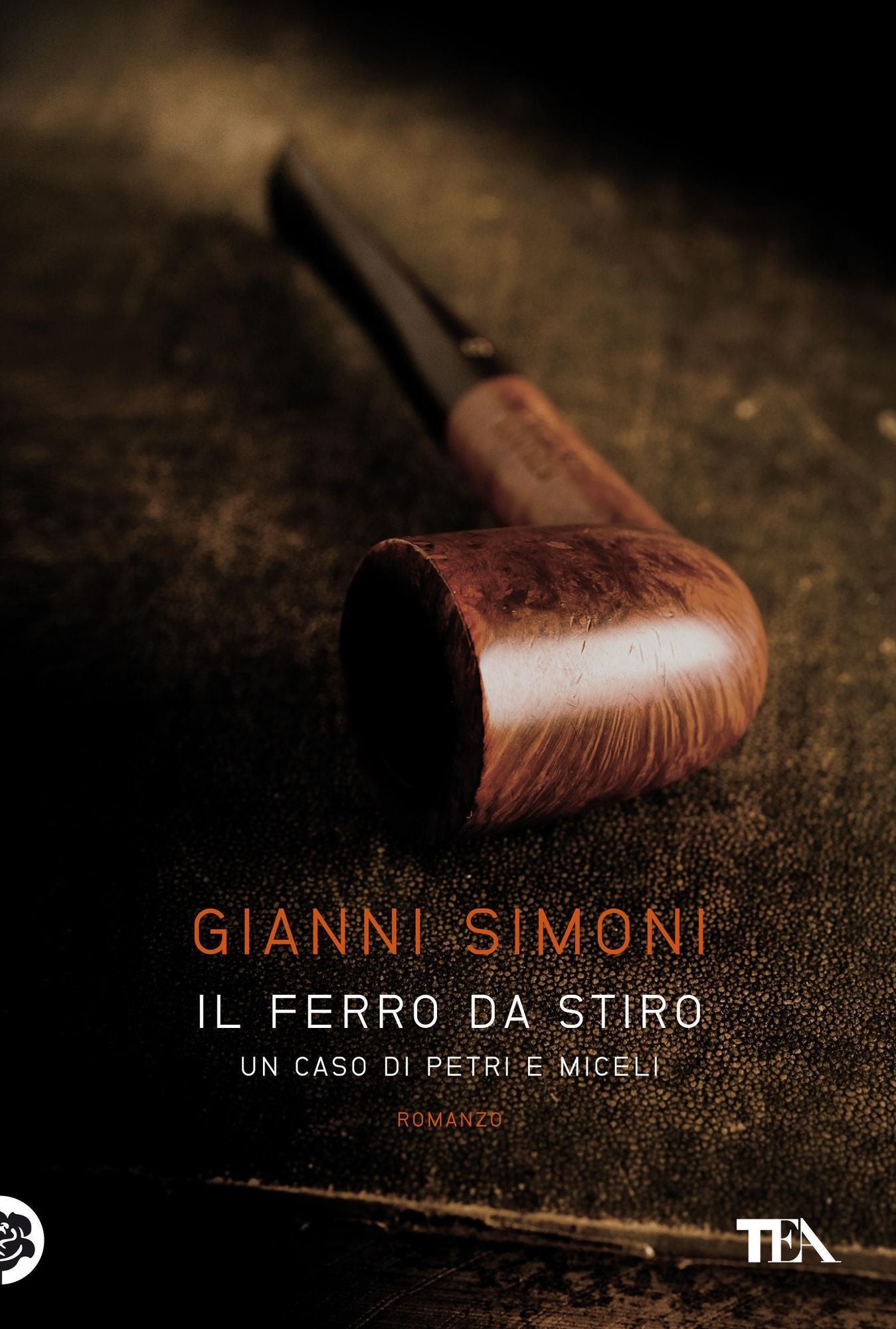 Il ferro da stiro: I casi di Petri e Miceli