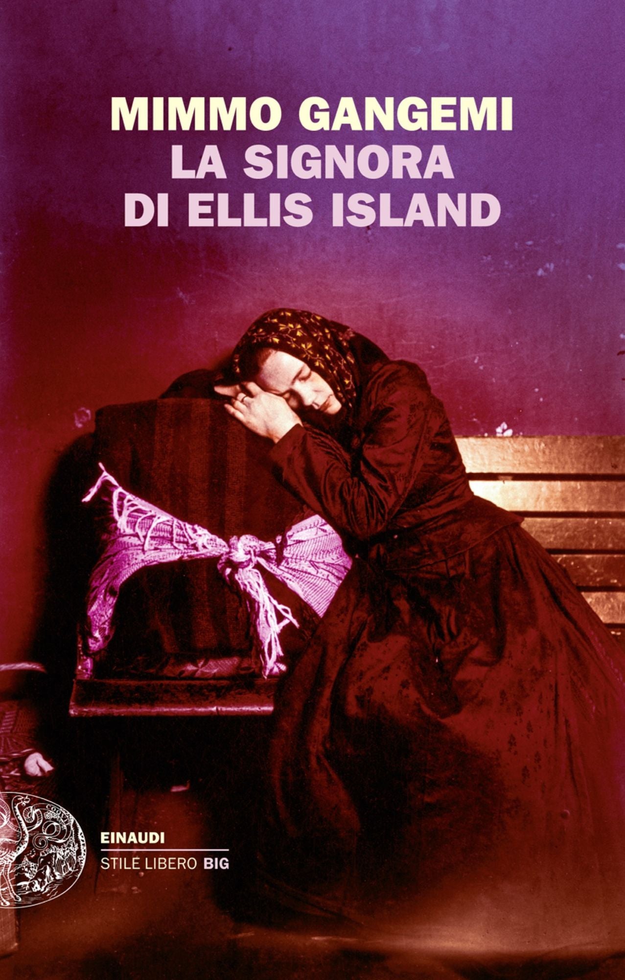 La signora di Ellis Island