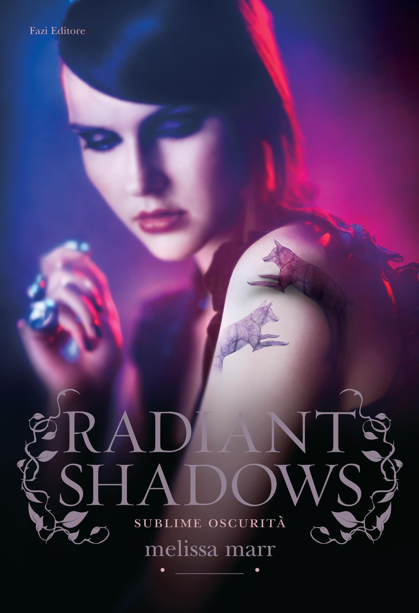 Radiant Shadows (Italian Edition)