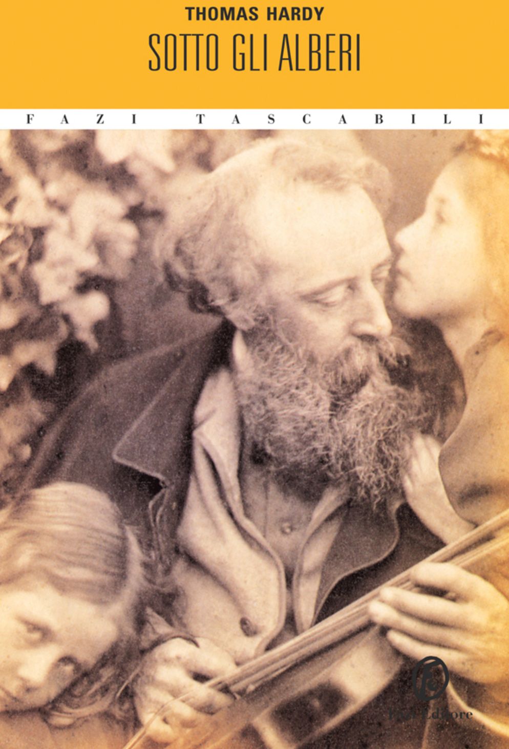Sotto gli alberi