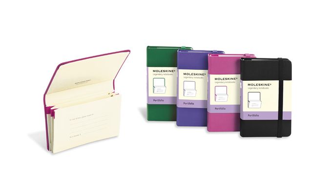 Moleskine Portfolio Brilliant Violet Extra Small