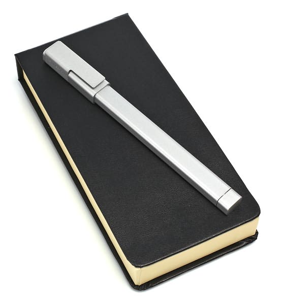 Moleskine Metal Roller Pen, Medium 0.7 mm