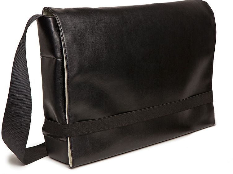 Moleskine Messenger Bag, Black (16.5 x 11.75 x 3.25)