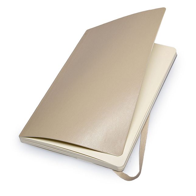 Moleskine Classic Large Plain Notebook: Khaki Beige