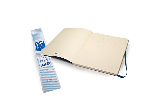 Moleskine Classic Extra Large Dotted Notebook: Underwater Blue