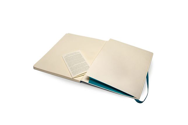 Moleskine Classic Extra Large Dotted Notebook: Underwater Blue