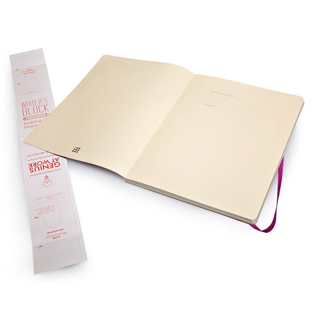 Moleskine Classic Extra Large Plain Notebook: Orchid Purple