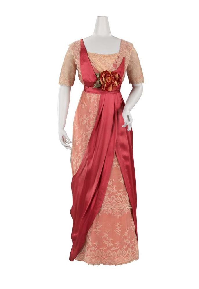 Costume Fashion
