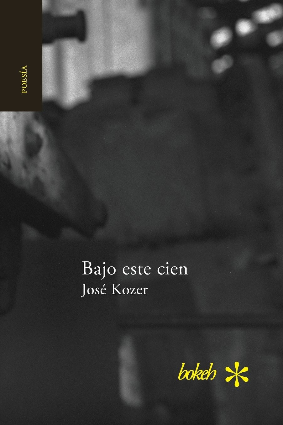 Bajo este cien