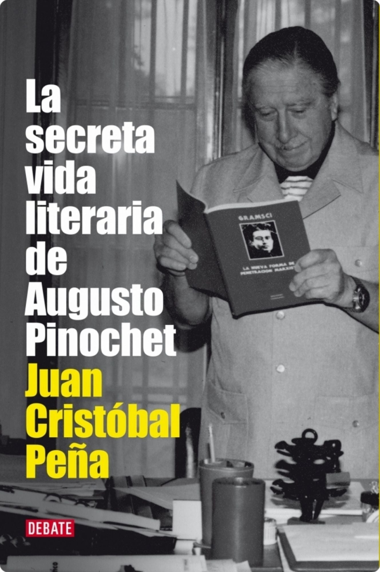 La secreta vida literaria de Augusto Pinochet