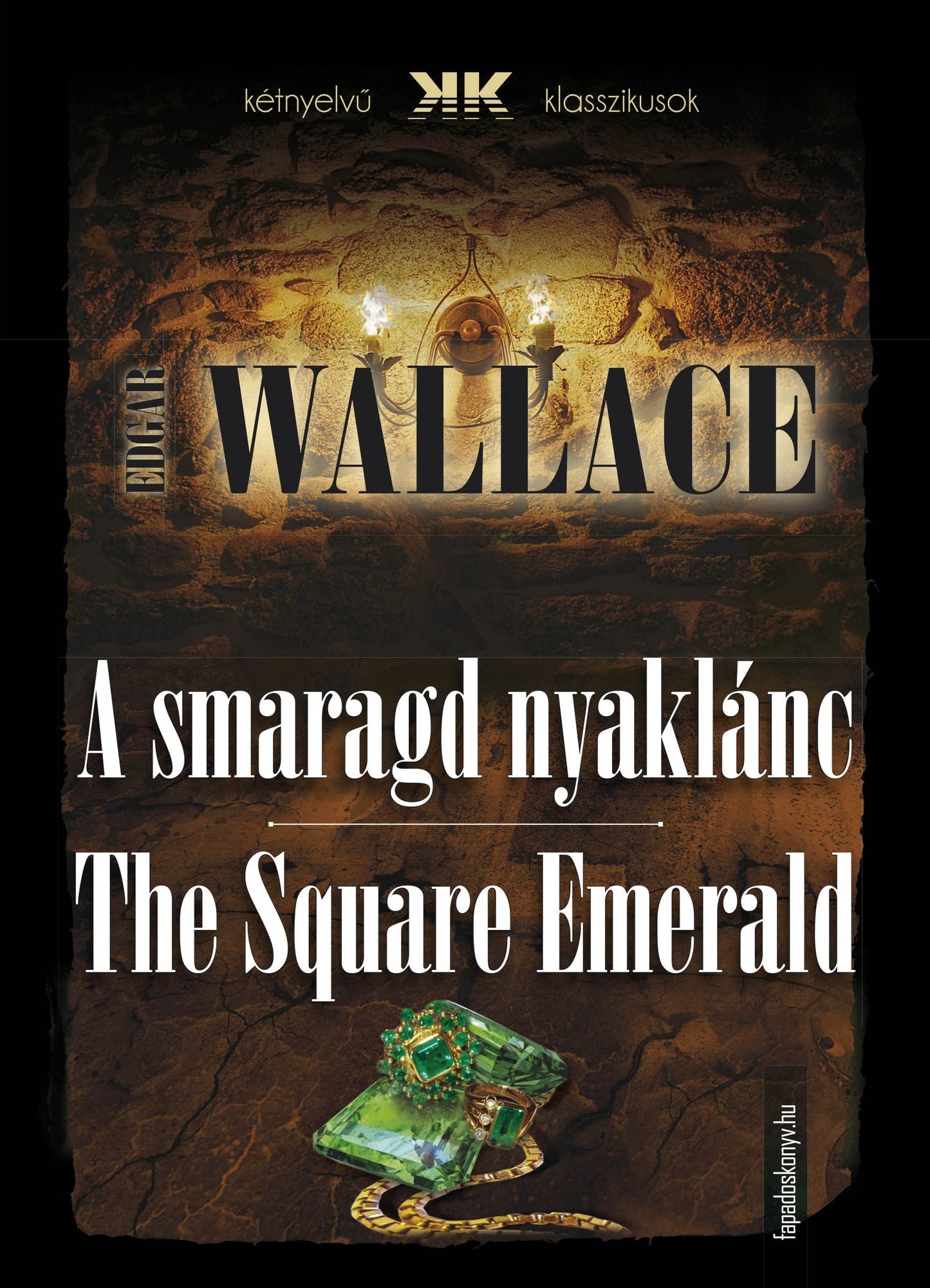 A smaragd nyaklánc - The Square Emerald