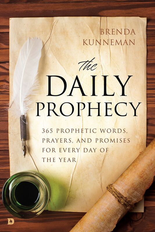 The Daily Prophecy: 365 Prophetic Words, Prayers, and Promises for Every Day of the Year
