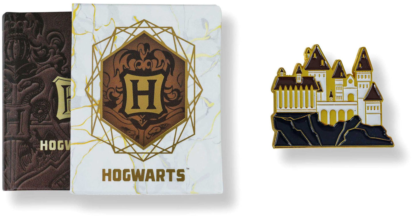 Harry Potter: Hogwarts Tiny Book and Pin Set