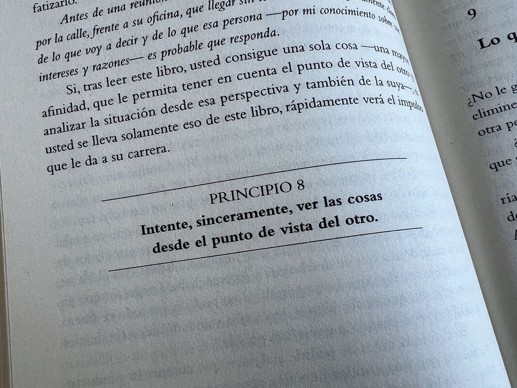 Cómo ganar amigos e influir sobre las personas (Edición de regalo) / How to Win Friends & Influence People